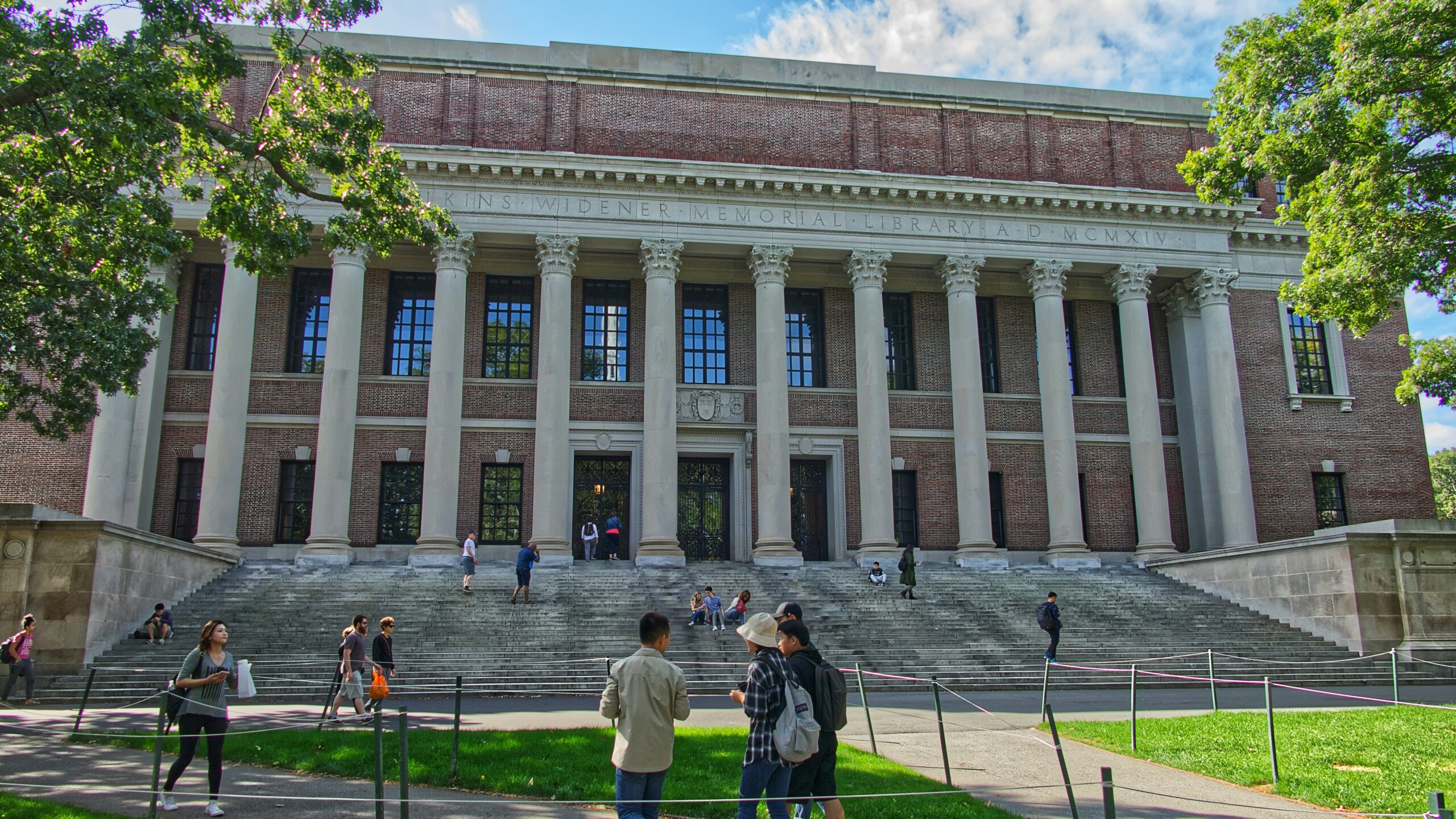 Study in the USA Without IELTS – Best Universities and Requirements (2025 Guide)